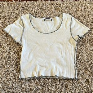 Brandy Melville contrast stitching top
